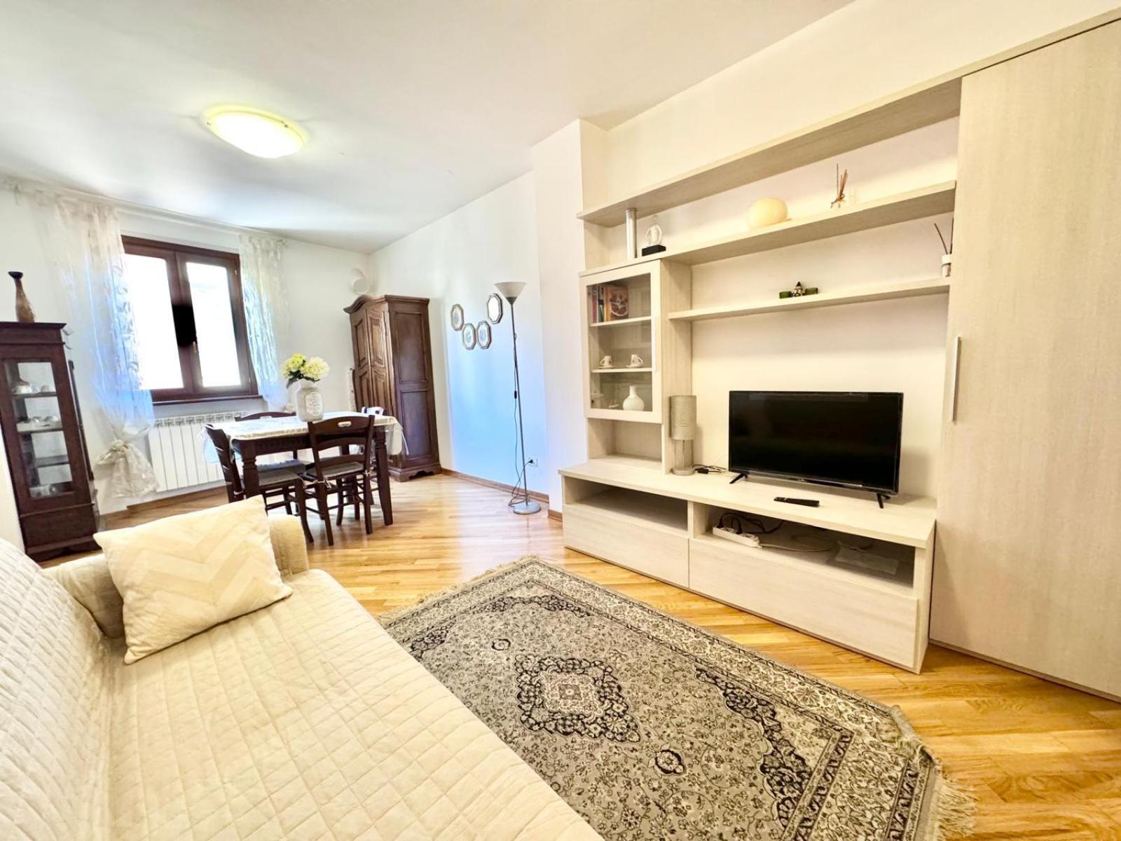 Apartamento Tra I Due Ponti Rieti Exterior foto
