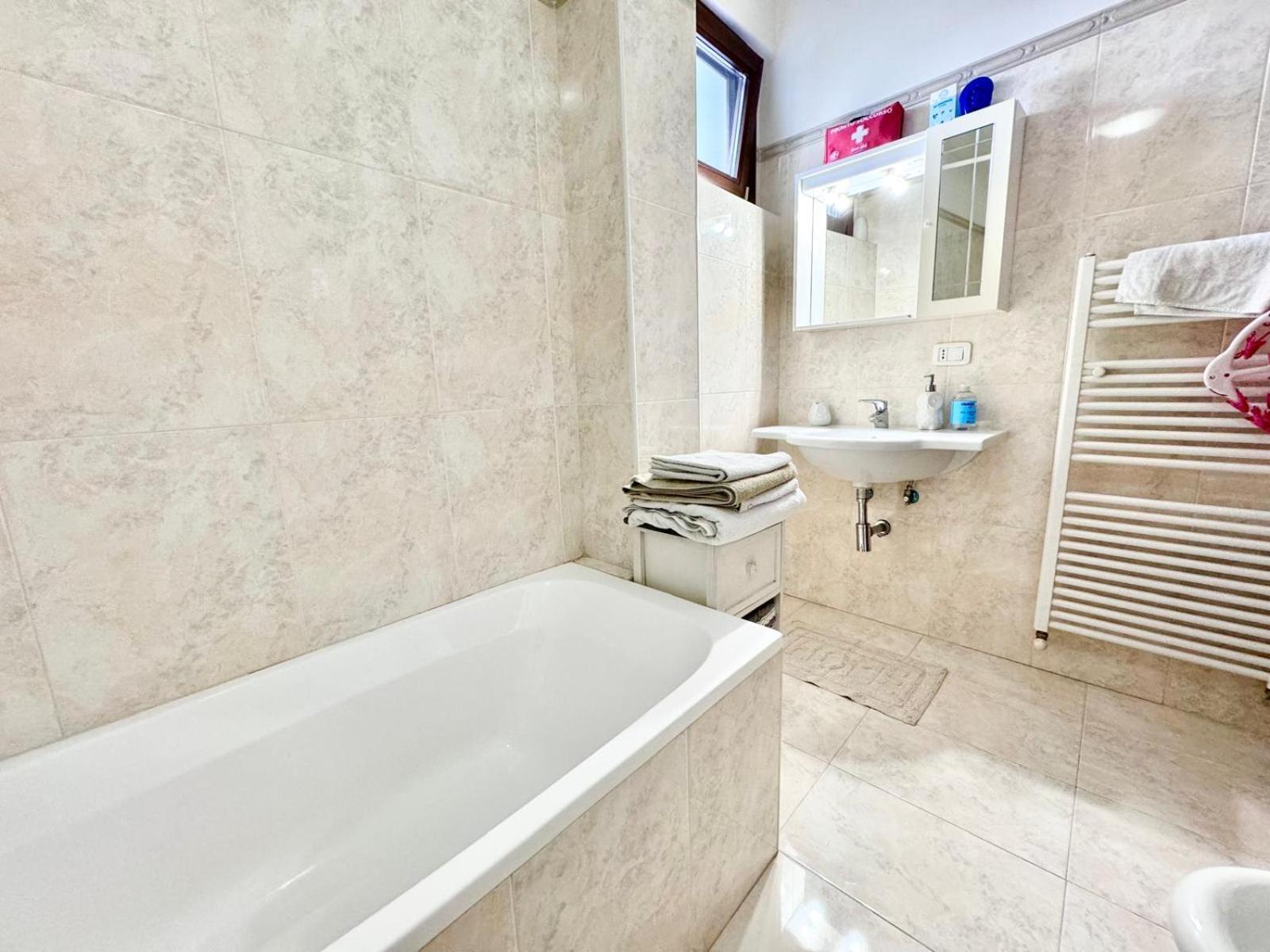 Apartamento Tra I Due Ponti Rieti Exterior foto